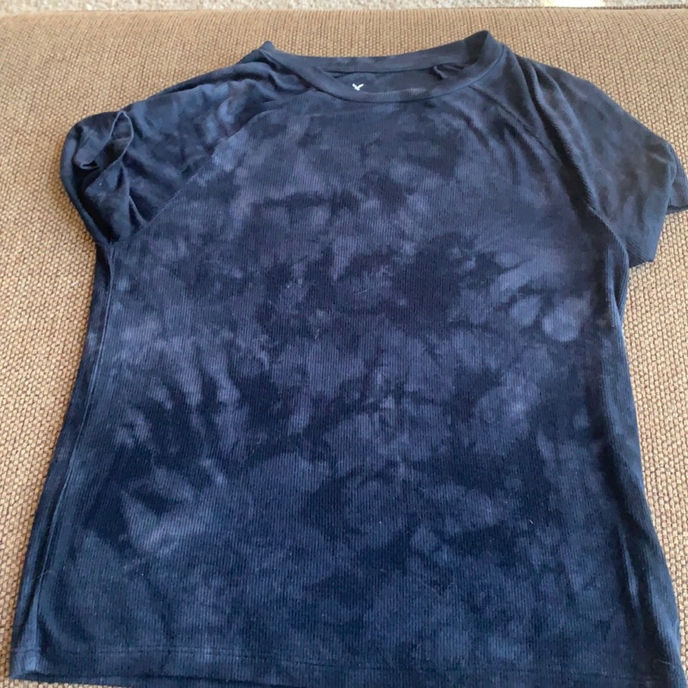 Women’s short sleeve American Eagle shirt
